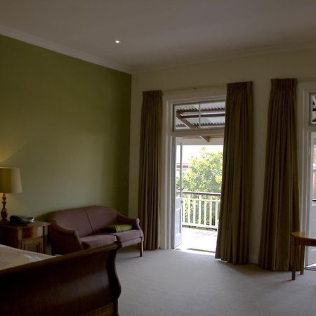 The Bridgetown Hotel Екстериор снимка
