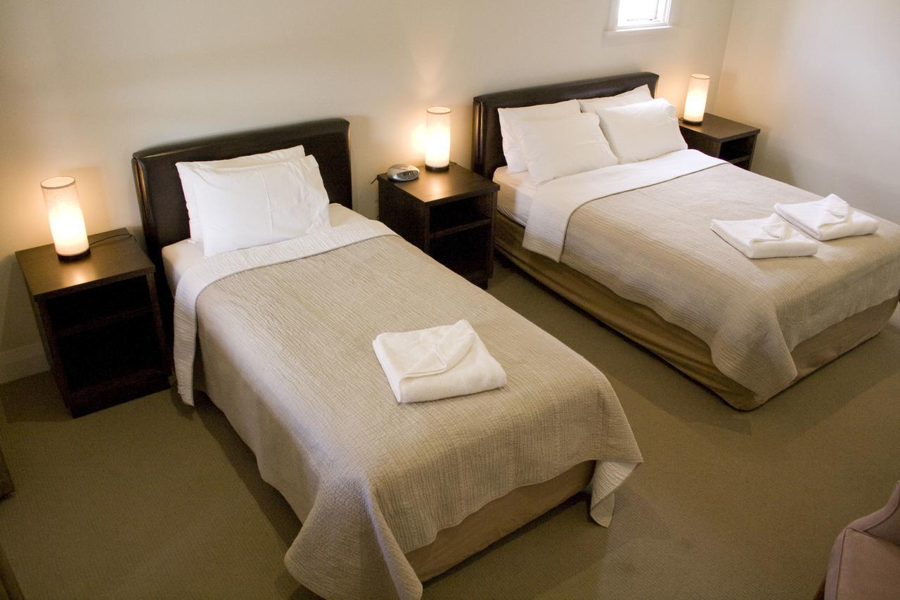 The Bridgetown Hotel Екстериор снимка